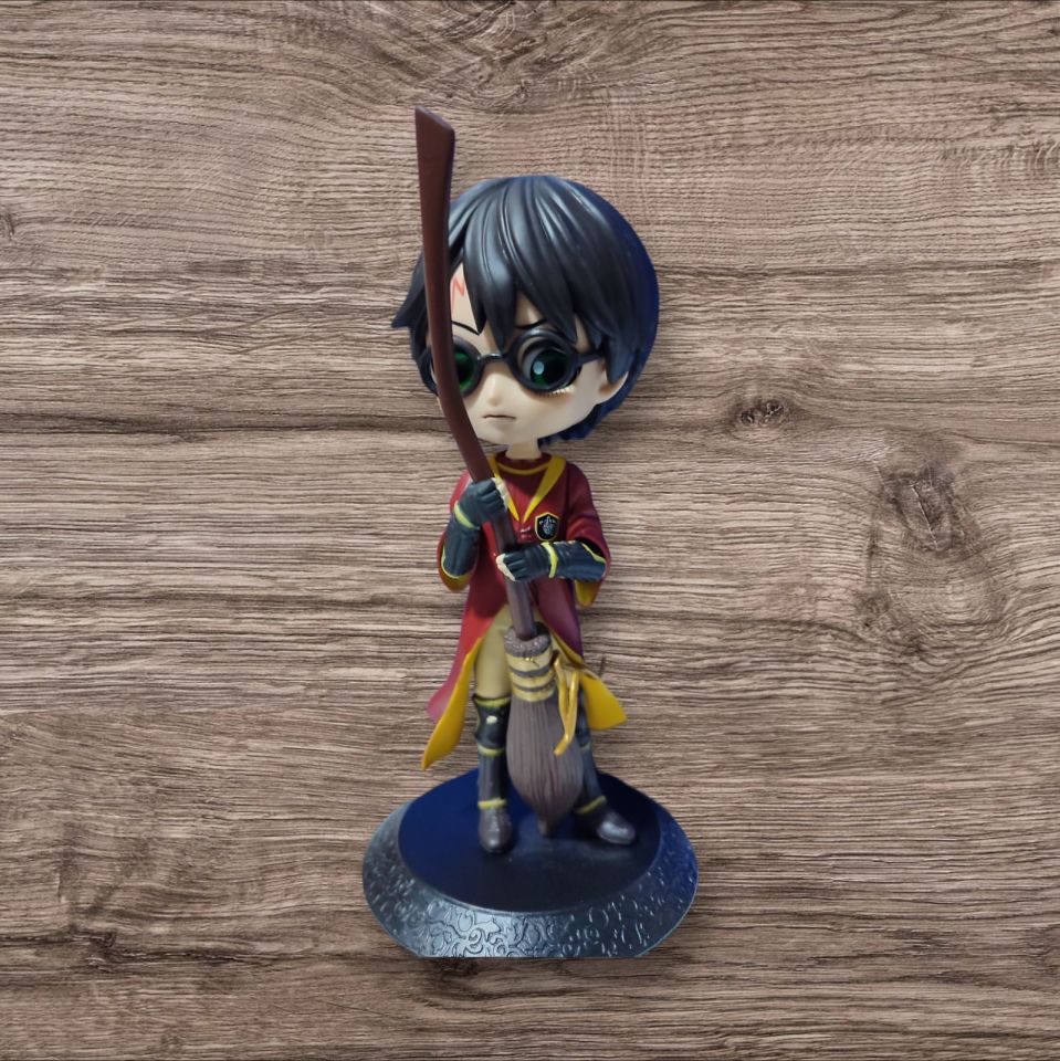 TOYFEST Harry Potter Süpürgeli Standlı Hediyelik Biblo Figür