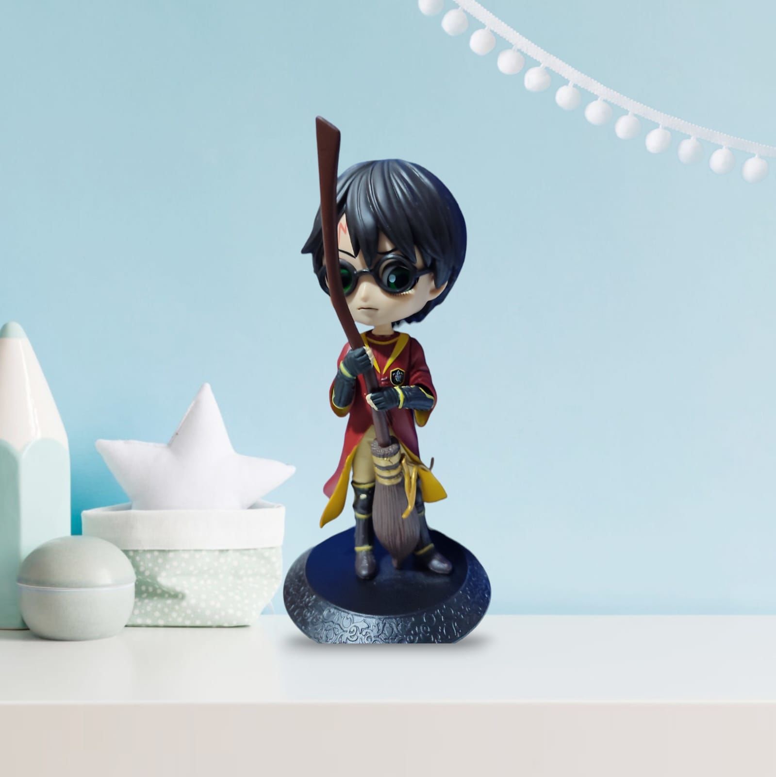 TOYFEST Harry Potter Süpürgeli Standlı Hediyelik Biblo Figür